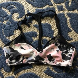 Lululemon swim top